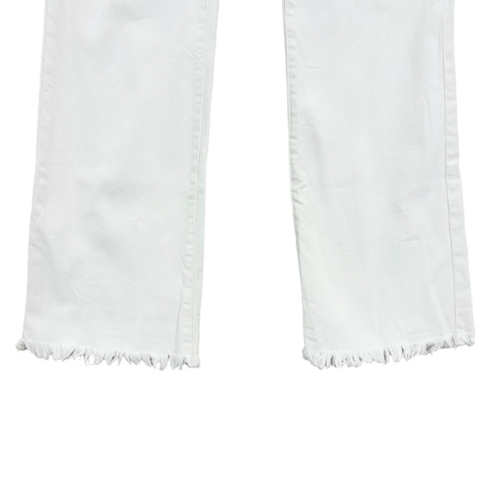 Alice + Olivia
ALICE + OLIVIA Jeans Straight Leg
Fringe Hem Denim White - Picture 2 of 5